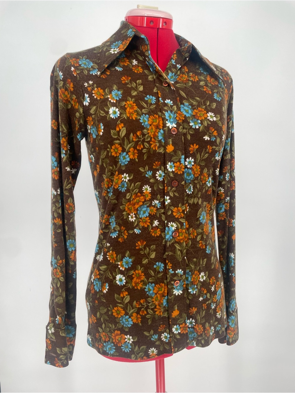 60s 70s Brown Orange & Blue Floral Shapely Brand Dagger Collar Button Down Shirt